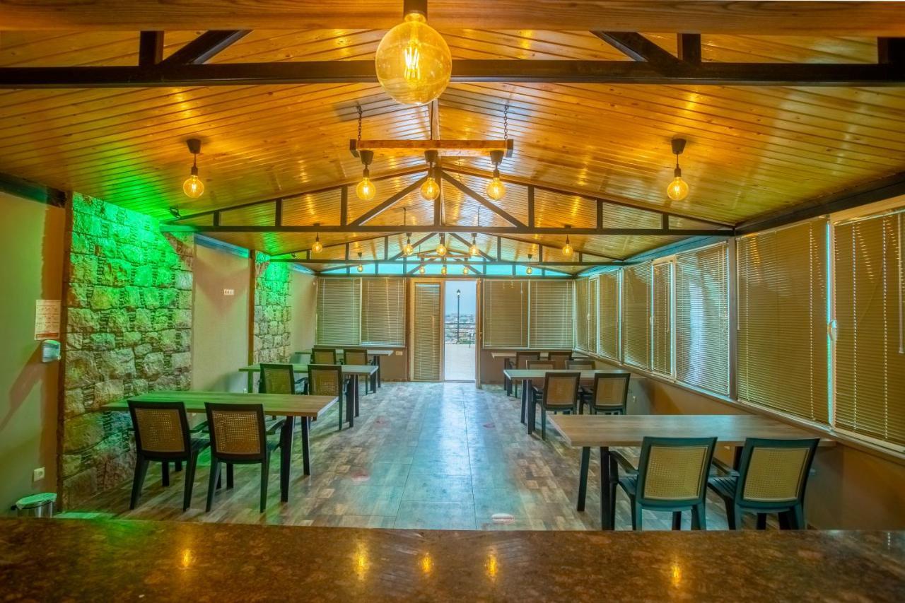 Panorama Kutaisi Hotel Exterior photo