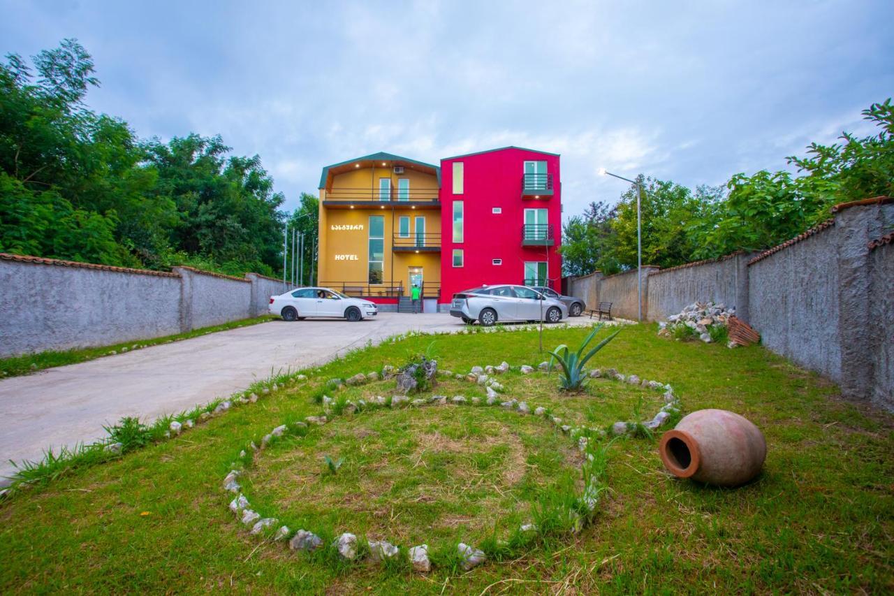 Panorama Kutaisi Hotel Exterior photo