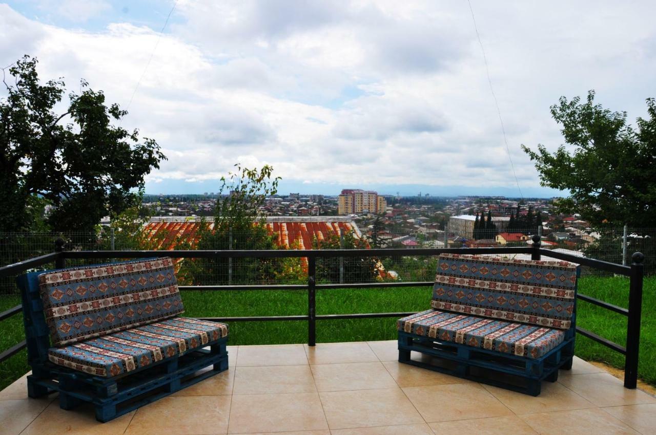 Panorama Kutaisi Hotel Exterior photo